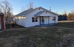 418 South Main St., Salem, AR 72576