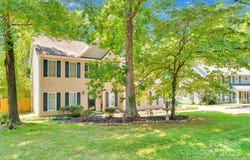 2725 Kirkholm Drive, Matthews, NC 28105