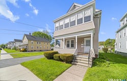 27 Park Avenue, Enfield, CT 06082