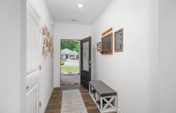 305 WALKER MEADOWS Ln, Munford, TN 38058