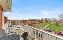12206 Powells Cove Boulevard, College Point, NY 11356