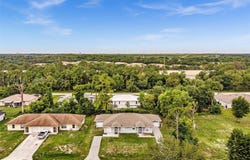5327 30 ST SW, Lehigh Acres, FL 33973
