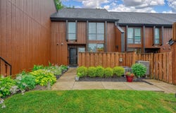 4883 Powderhorn Lane, Westerville, OH 43081