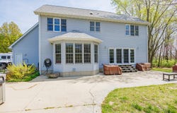 18749 N Tolle Lane, Mt Vernon, IL 62864