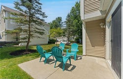 26810 Village Lane, Olmsted Falls, OH 44138