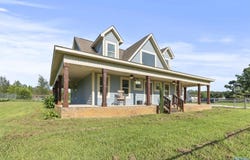 711 Steele Lane, New Market, AL 35761
