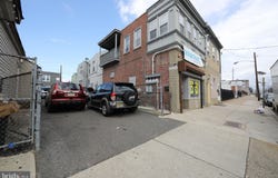 2707 WESTFIELD AVENUE, CAMDEN, NJ 08105