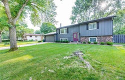 7865 Penn Avenue N, Brooklyn Park, MN 55444