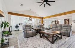 312 DEVON Road, La Place, LA 70068