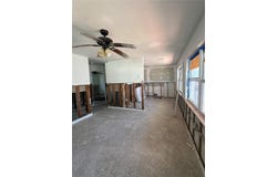 13434 1ST ST E, MADEIRA BEACH, FL 33708