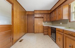 3861 Becky  TER, Harrison, AR 72601