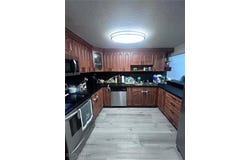 6930 Miami Gardens Drive unit: 201, Hialeah, FL 33015