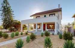 1867 Wellington Rd, Los Angeles, CA 90019