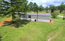 89 Sibley Rd, Pine Grove, LA 70453