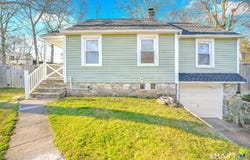 245 Mill Plain Avenue, Waterbury, CT 06705