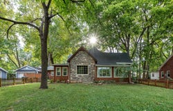1649 S Jefferson Avenue, Springfield, MO 65807