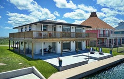 140 Port Saint Claire, City by the Sea, TX 78336