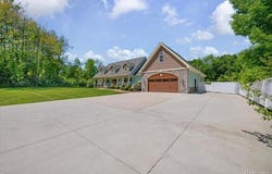 2168 Wiggins Road, Fenton, MI 48430
