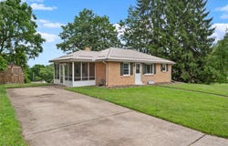 200 Anderson Pl, Shaler, PA 15116