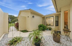 2226 CYPRESS COVE Drive, TAVARES, FL 32778