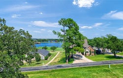 416 Kiowa Drive W, Lake Kiowa, TX 76240
