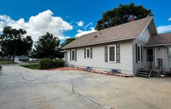 534  W New Hampshire St., Osborne, KS 67473