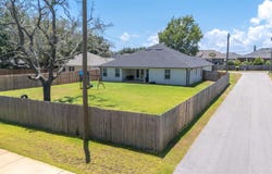 1520 Redfish Point Rd, Gulf Breeze, FL 32563