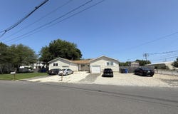 511 Bradley Boulevard, Toms River, NJ 08753