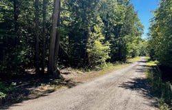 Tinker Lane, Cumberland, ME 04021