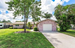 128 Sandpiper Avenue, Royal Palm Beach, FL 33411