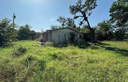 1014 9th Street SE, Mineral Wells, TX 76067