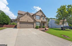 852 Van Briggle, Sugar Hill, GA 30518