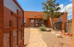 8 Avenida De La Paz, Lamy, NM 87540