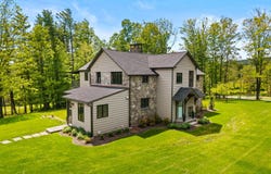 5106 Beattys Circle, Buck Hill Falls, PA 18323