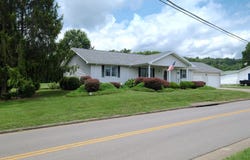 403 Page St, Middleport, OH 45760