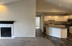 8505 Atrium Dr, Louisville, KY 40220