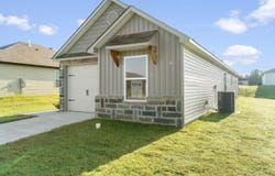 3136 Emerald Park Trail, Bauxite, AR 72011