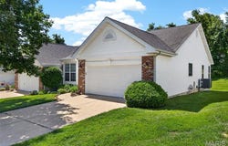 1317 Pine Bluff Drive, St Charles, MO 63304