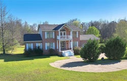 211 Carter Lane, Valley Grande, AL 36703