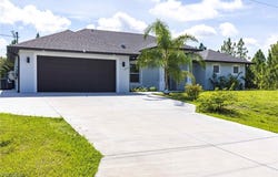 912 Thompson Avenue, Lehigh Acres, FL 33972