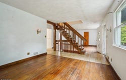 971 Washington Valley Rd, Bridgewater Twp., NJ 07920-3584