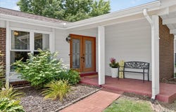 2235 Bentley Manor Drive, Fenton, MO 63026