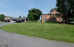 3150 NEWBURG ROAD, NAZARETH, PA 18064