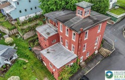 300 Lafayette Street, Tamaqua Boro, PA 18252