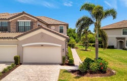 5843 WAKE FOREST RUN, BRADENTON, FL 34211