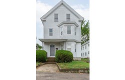 21 Myrtle St, Lowell, MA 01850