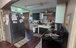 425 E townley Street, Bluffton, IN 46714