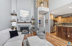 1639 Cactus Dr, Sioux Falls, SD 57110