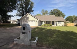 404 Meriwether, Paragould, AR 72450