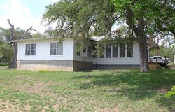 41 Big Joshua Creek Rd, Comfort, TX 78013